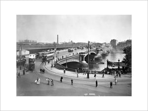 Blackfriars Bridge and Bankside: 20th century