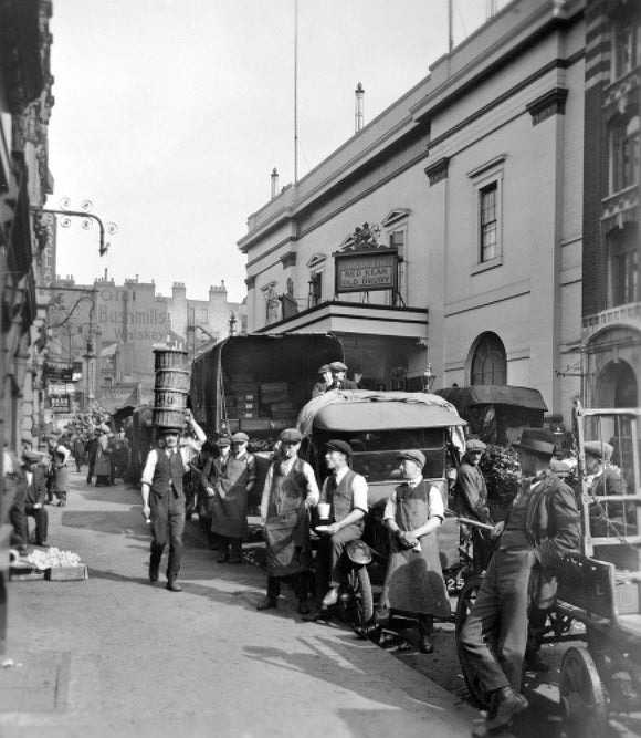 Garden market porters and van drivers outside the Theatre Royal, Drury Lane: 20th century