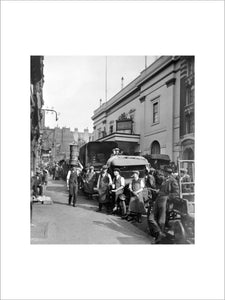 Garden market porters and van drivers outside the Theatre Royal, Drury Lane: 20th century