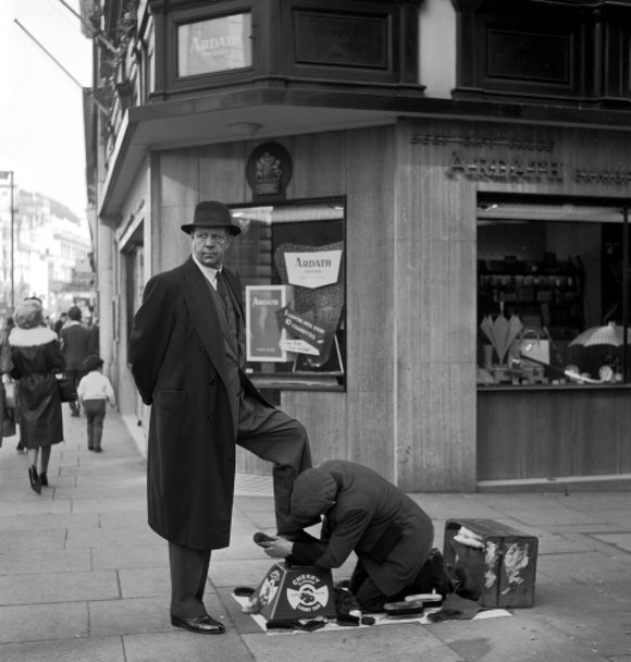 Shoe shine man. c.1955